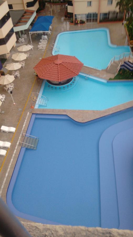Caldas Novas - Flat Parque Das Aguas Quentes - As Piscinas Mais Quentes De Caldas!! Exteriér fotografie